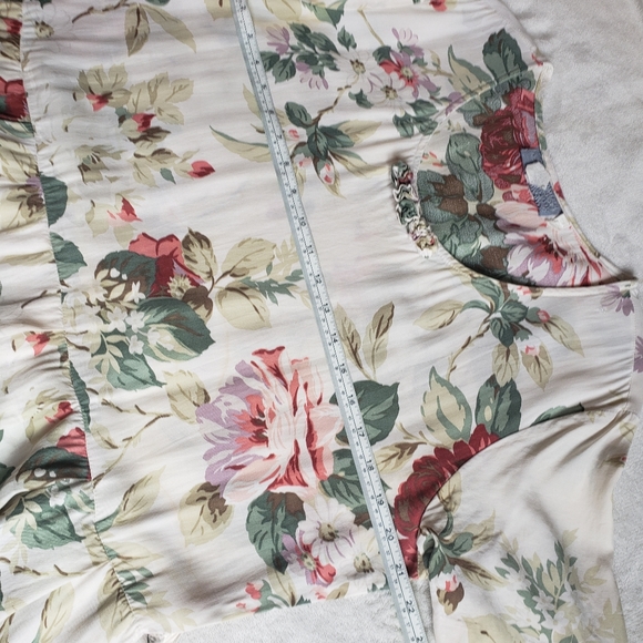 Floral Dress - Picture 8 of 15